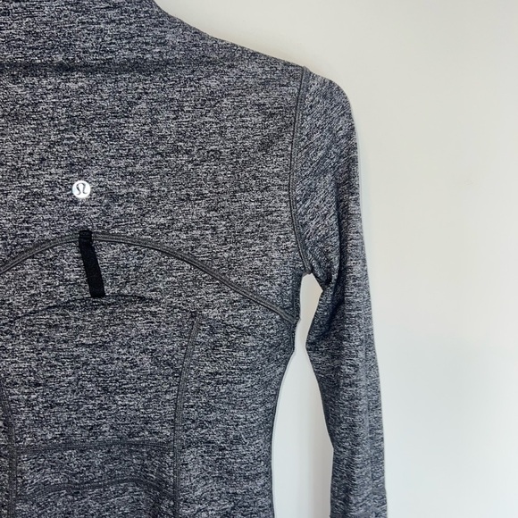 Lululemon define Women's Gray Jacket size 4 - Picture 13 of 16